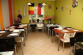 Auberge de jeunesse Krokodyl *